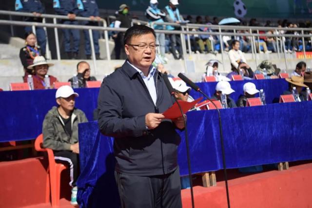尼克斯裁掉老将，给前榜眼怀斯曼机会